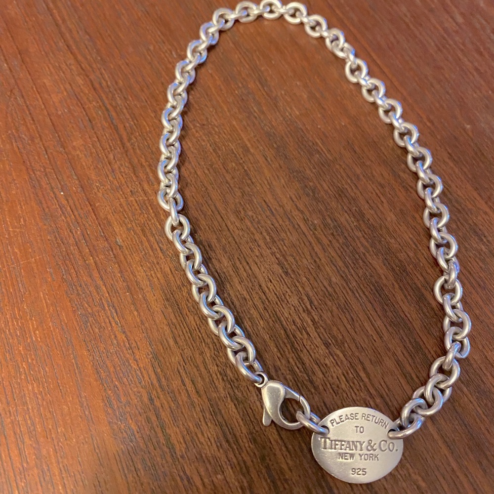 Tiffany Necklace, Return to style